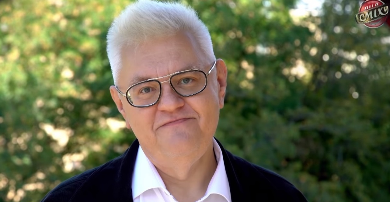 Скандальний Сивохо, котрий заявляв, що війна на Донбасі “гражданская”, розповів, що 9 травня “його команда” поклала квіти в Донецьку