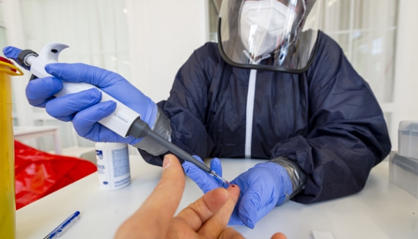 В Україні розпочнеться масове тестування на антитіла до COVID-19: кого перевірятимуть