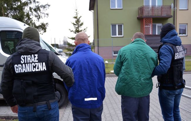 У Польщі затримали 33 українця за спробу нелегально потрапити до Чехії