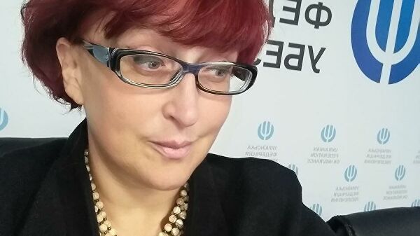 Третьякова після скандалу з дітьми “низької якості”: нікуди не збираюся йти