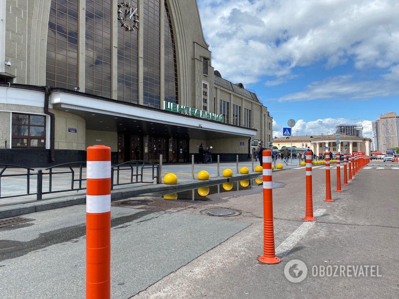 “Укрзалізниця” запустила поїзди далекого прямування і підняла ціни. Фото і відео