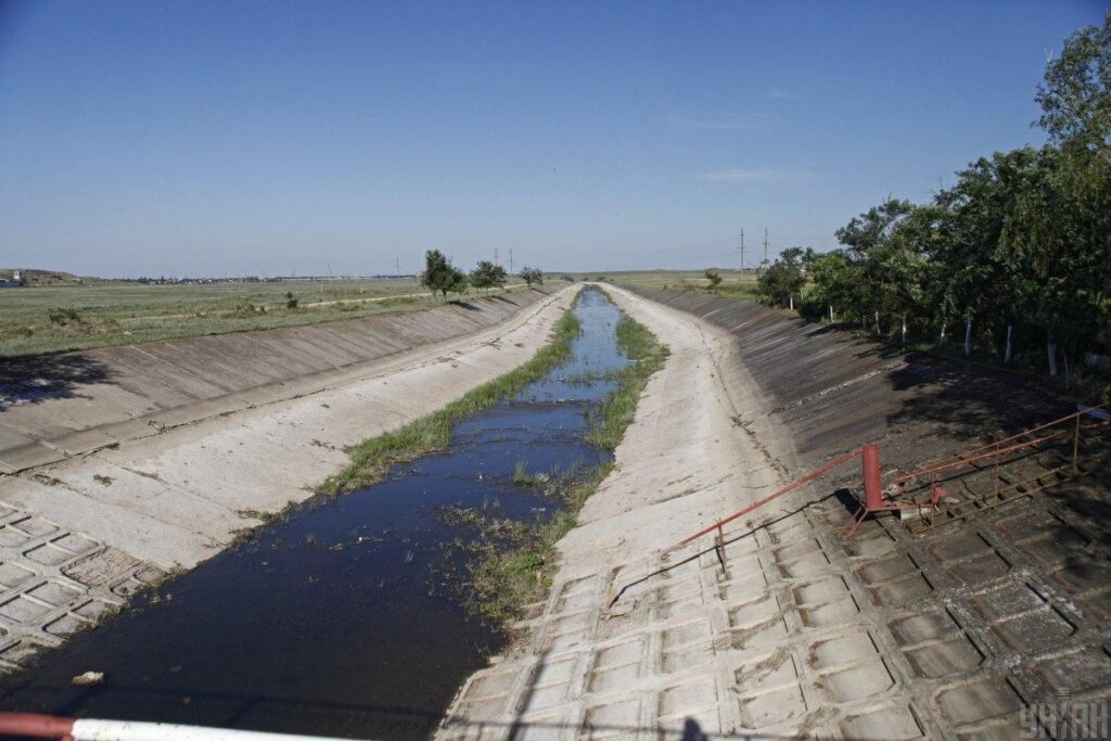 Відновлення водопостачання до Криму: Зеленський відповів лаконічно