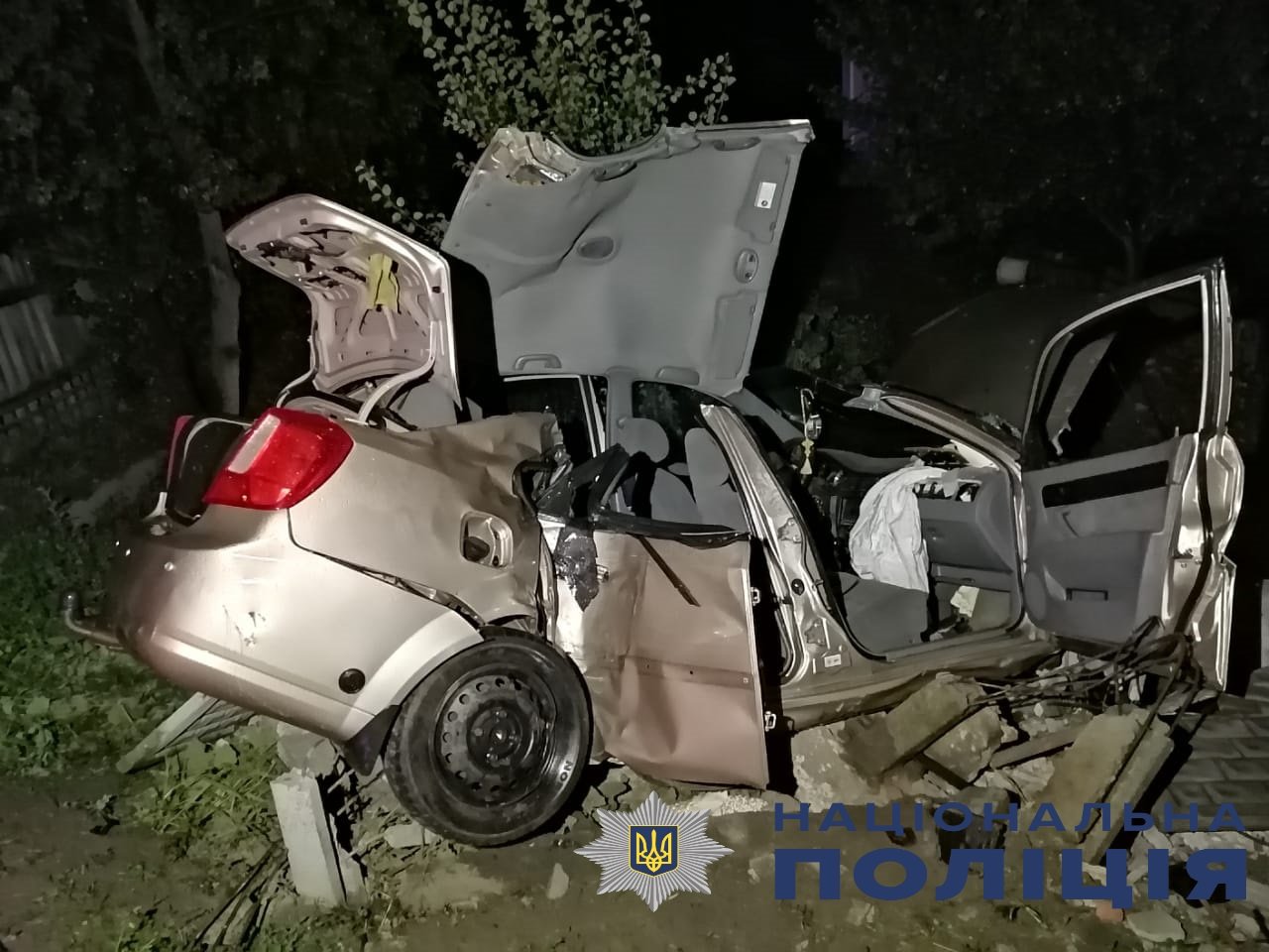 Тіла порозривало: у страшній аварії розбилися діти, багато жертв (фото)
