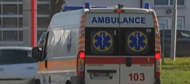 На Франківщині швидка залишила помирати чоловіка з хворим серцем: “Він просто п’яний”