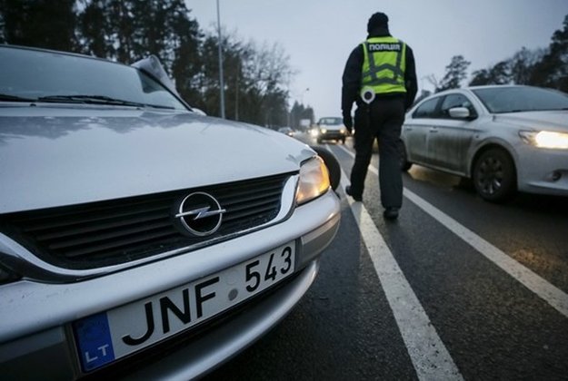 Іноземці платитимуть штрафи за перевищення швидкості в Україні