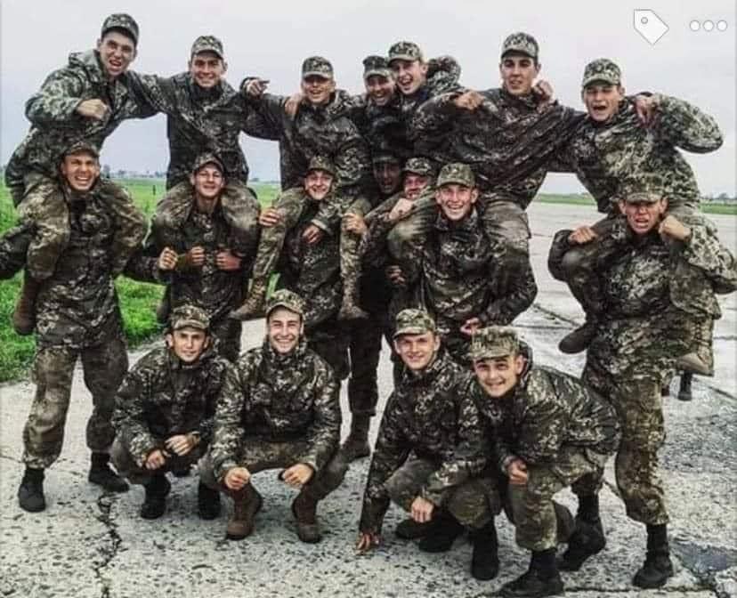 «26 льотчиків були убиті». Журналіст оприлюднив документи про стан літака, що розбився