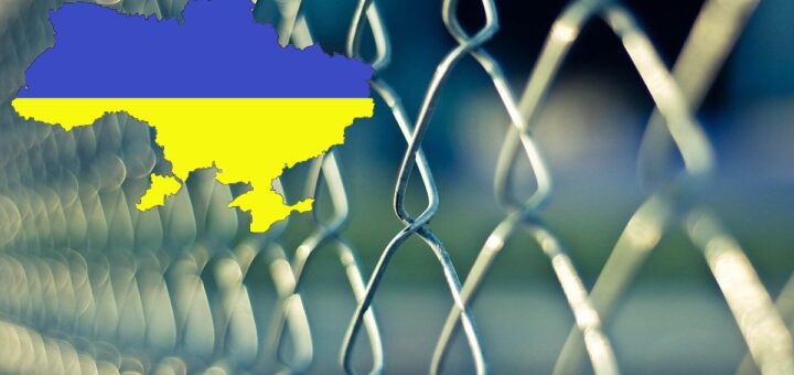 Їдять траву і ховають дітей: українки в сирійських таборах для біженців живуть у пеклі (фото)
