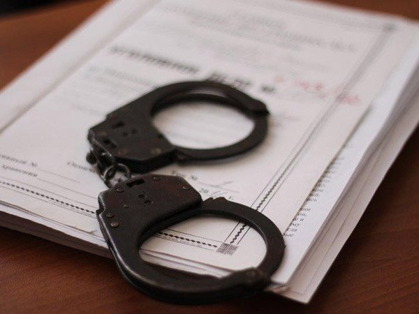 “Він все життя хотів мене вбити і нарешті прийшов”: українка поділилася шокуючою історією про родича-маніяка, який почав убивати її сім’ю (відео)