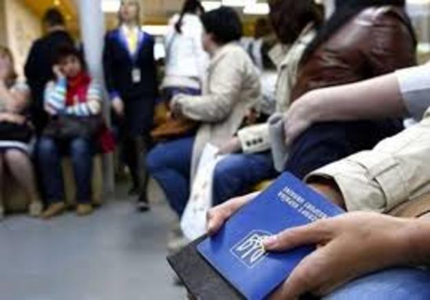 Тепер нічого не треба буде: Польща круто змінює правила в’їзду для заробітчан з України