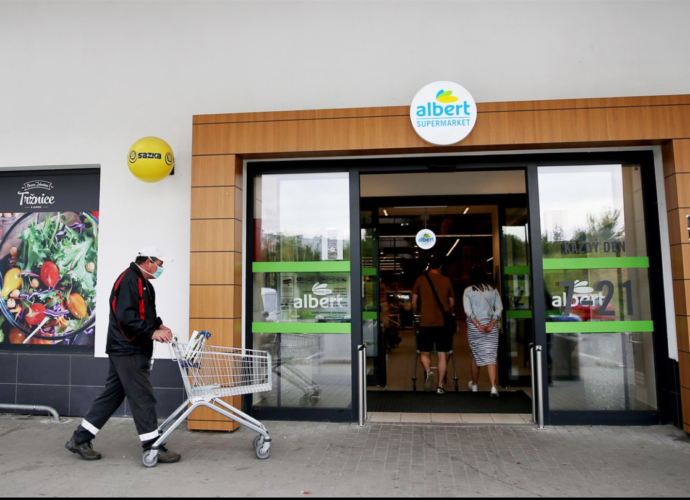 З 18 листопада в чеських магазинах обмежать кількість покупців, але продовжать години роботи