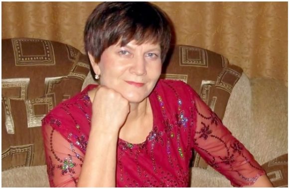 Я ВИЙШЛА НА ПЕНСІЮ, ЗІБРАЛА РЕЧІ ЧОЛОВІКА І ВІДПРАВИЛА ЙОГО ДО МАМИ В СЕЛО. ВСЕ ЖИТТЯ Я МРІЯЛА ПРО РОЗЛУЧЕННЯ І НАРЕШТІ НАВАЖИЛАСЯ.