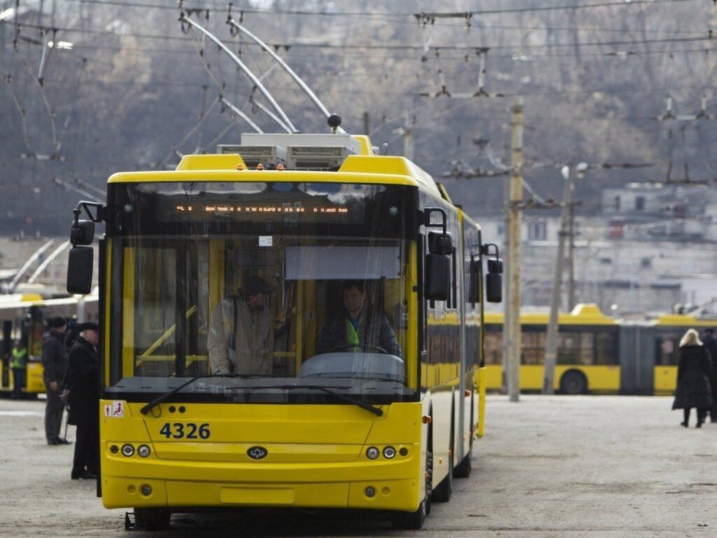 Чи зупинять транспорт на час локдауну в Україні: влада дала чітку відповідь