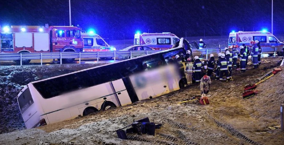 Український автобус потрапив у ДТП в Польщі, є загиблий та постраждалі