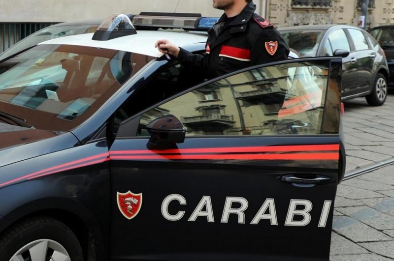 В Італії українця затримали за продаж йоду і касторки