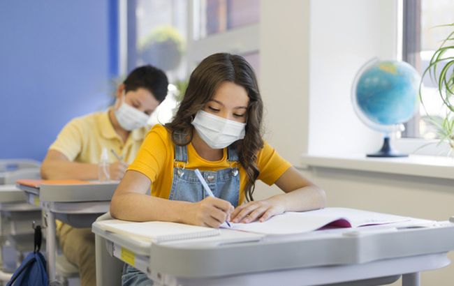 Учнів 4 та 9 класів звільнили від ДПА у 2021 році