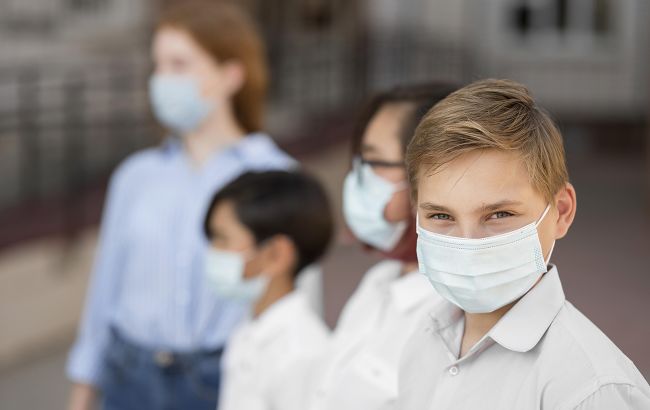 Батькам на замітку: коли закінчуються весняні канікули і як діти будуть вчитися потім