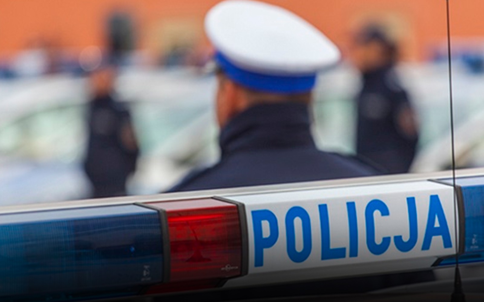 “Ситуація критична”: у Польщі можуть запровадити комендантську годину