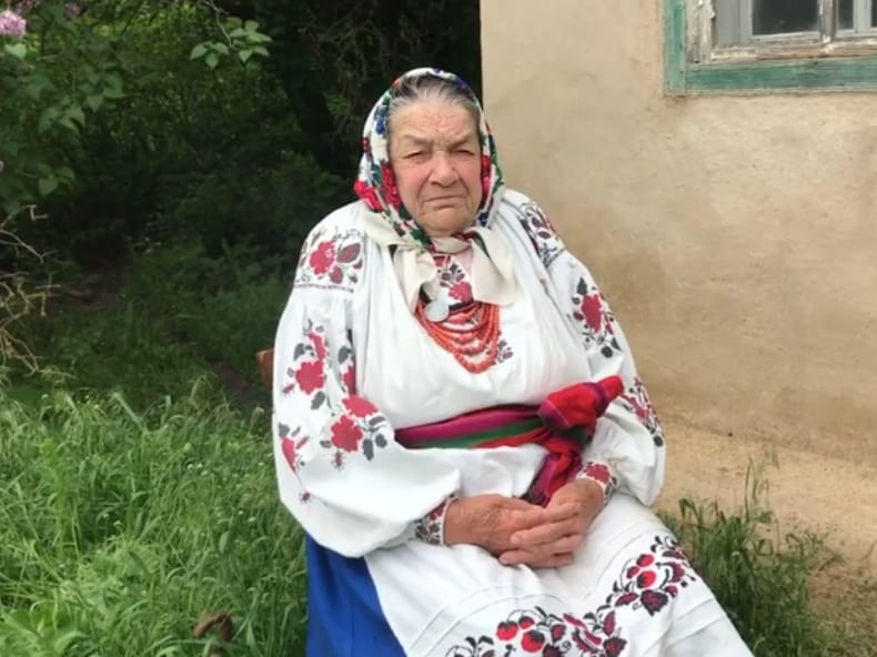 Бабуся заспівала автентичну пісню “Шум”, з якою Go_A виступали на євробаченні (відео)