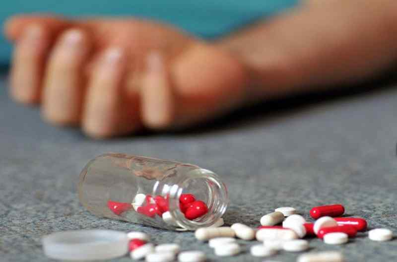 На Рівненщині 4-річний хлопчик наковтався таблеток та потрапив у реанімацію