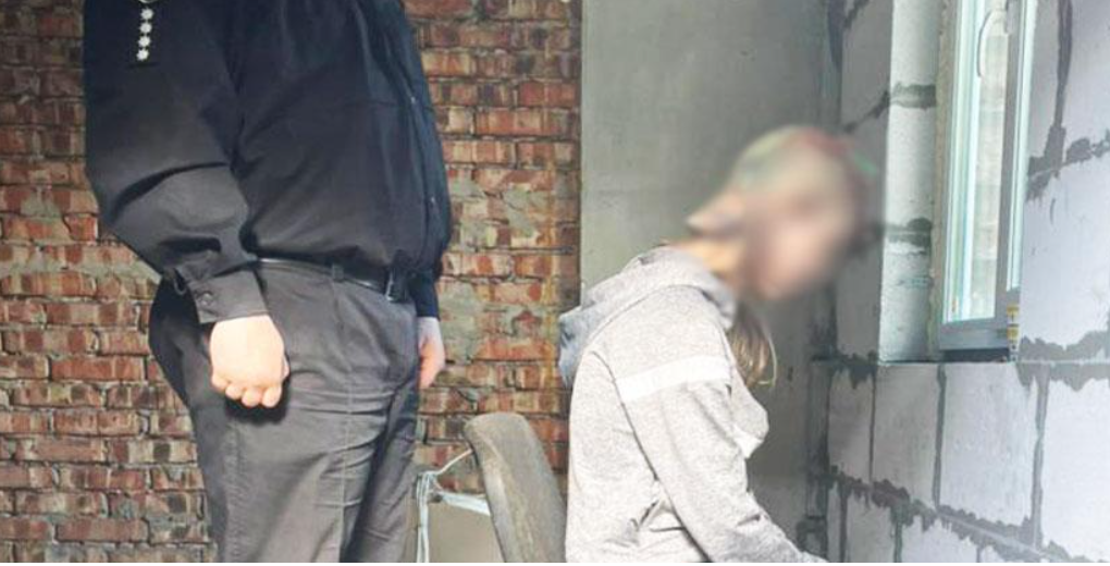 На Чернігівщині жінка народила вдома. ДИТИНА ПОМЕРЛА. Поліція відкрила кримінальне провадження. ФОТО