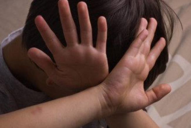 Завдав своєму чаду 106 ударів ножем: на Чернігівщині до “психушки” закриють вбивцю 7-річного сина