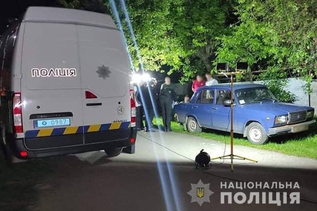 У Черкаській області знайшли труп у багажнику із грошима