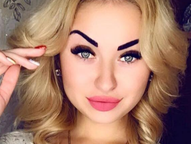 Стали відомі скандальні подробиці про минуле майстра з салону, що образила українську армію