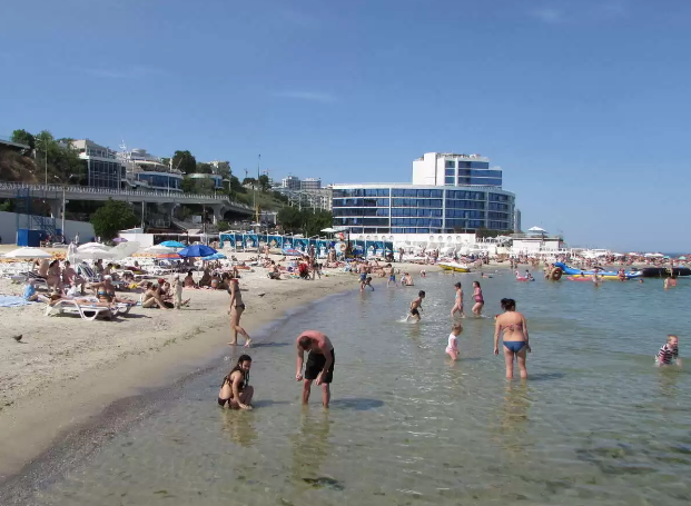 Вплав діставалися до Одеси, щоб відпочити: легенда від російських нелегалів вразила українців