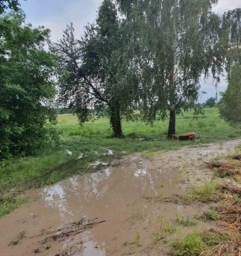 На Черкащині від ураження блискавкою загинули двоє людей