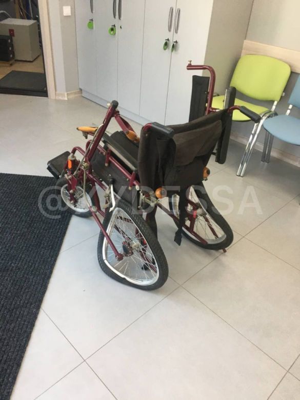 В Одесі у приватній клініці жінку засмоктав апарат МРТ разом з інвалідним візком