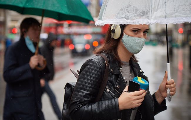 В Україну йде похолодання з потужними дощами і шквалами: де зіпсується погода