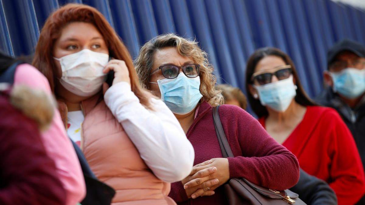 В Україні – нові карантинні норми: що дозволили і які послаблення