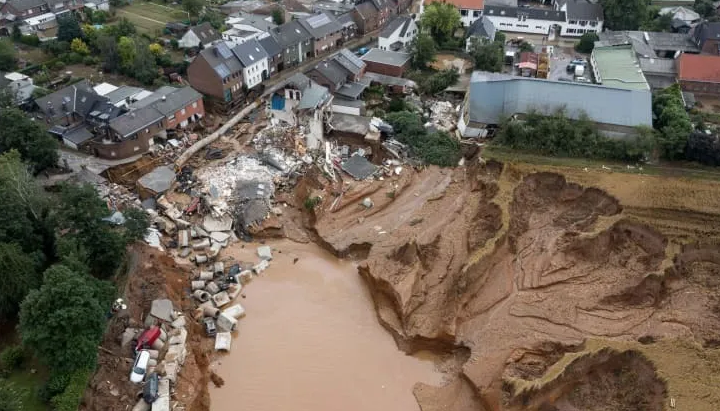 В результаті повені в Німечинні загинуло 155 осіб