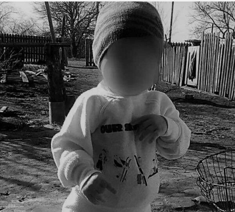 У Дніпрі помер 2-річний хлопчик, якому вітчим перерізав горло