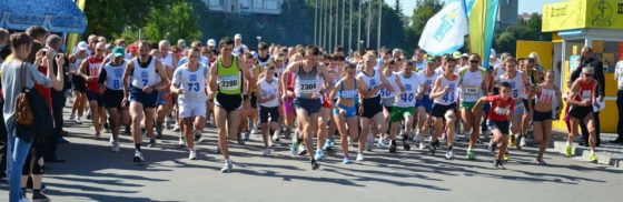 “Хто перший прибіжить – 1000 доларів”: у Тернополі відбудеться ювілейний 25-тий забіг навколо ставу