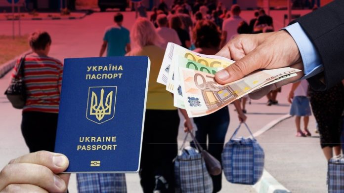 Депортують і навіть не виплатять заробленого: мільйони заробітчан можуть видворити з Євросоюзу