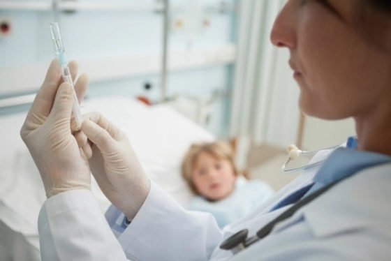 У гостей, які отруїлись під час весілля на Прикарпатті, стан середньої важкості