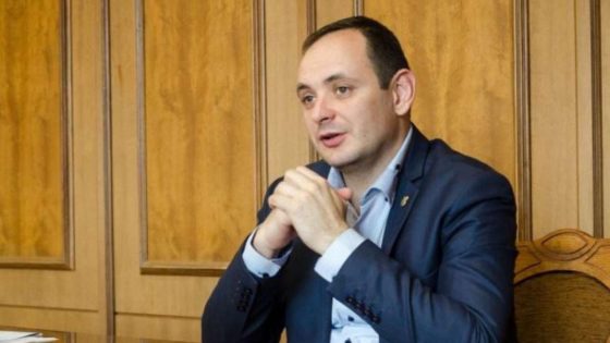 Мер Івано-Франківська зобов’язав виконком міськради 100% вакцинуватись проти коронавірусу