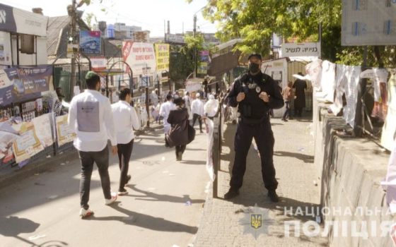 Півтори тисячі хасидів привезли з України коронавірус, ще 205 підробили COVID-тести