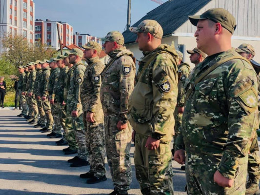 Прикарпатські поліцейські відправились у прифронтову зону на Донеччині (ФОТО)