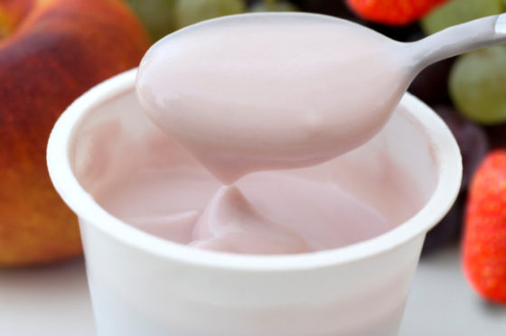 Прикарпатців попереджають про небезпечні йогурти з Італії
