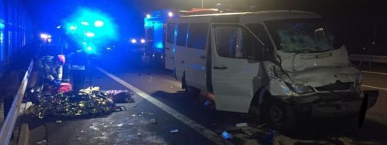 У Польщі мікроавтобус з Українцями потрапив у ДТП: стала відома попередня причини