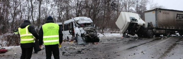 Кількість жертв шокує: у ДТП за участі рейсового автобуса загинуло 11 осіб