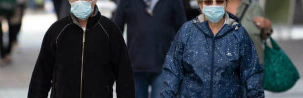 “Омікрон” викличе новий спалах”: лікар розповіла про небезпеку нового штаму коронавірусу
