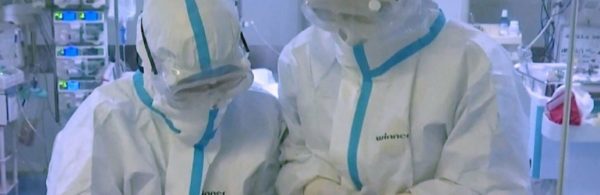 “Це дуже сумно, але штам “Омікрон” зупинить лише це”: лікарка про потенційну загрозу вірусу