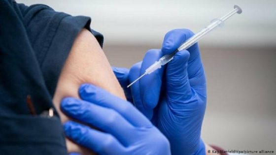 “500 гривень за бустер”: президент побіцяв додаткові виплати за третю дозу вакцини