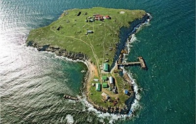 НА ОСТРОВІ ЗМІЇНИЙ ЗАГИНУЛИ 13 УКРАЇНСЬКИХ ПРИКОРДОННИКІВ – ГЕРАЩЕНКО