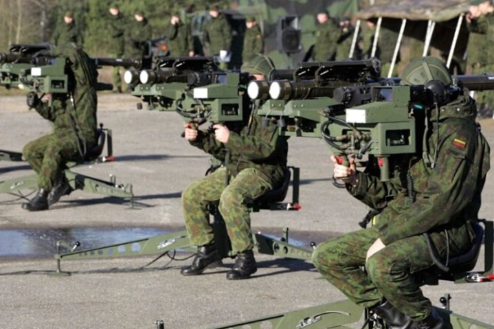 Росія погрожує знищувати транспорт із західним озброєнням для України