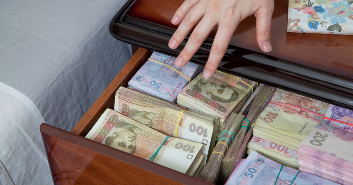 Небезпека близько: що буде з грошима українців у банках в разі війни з РФ