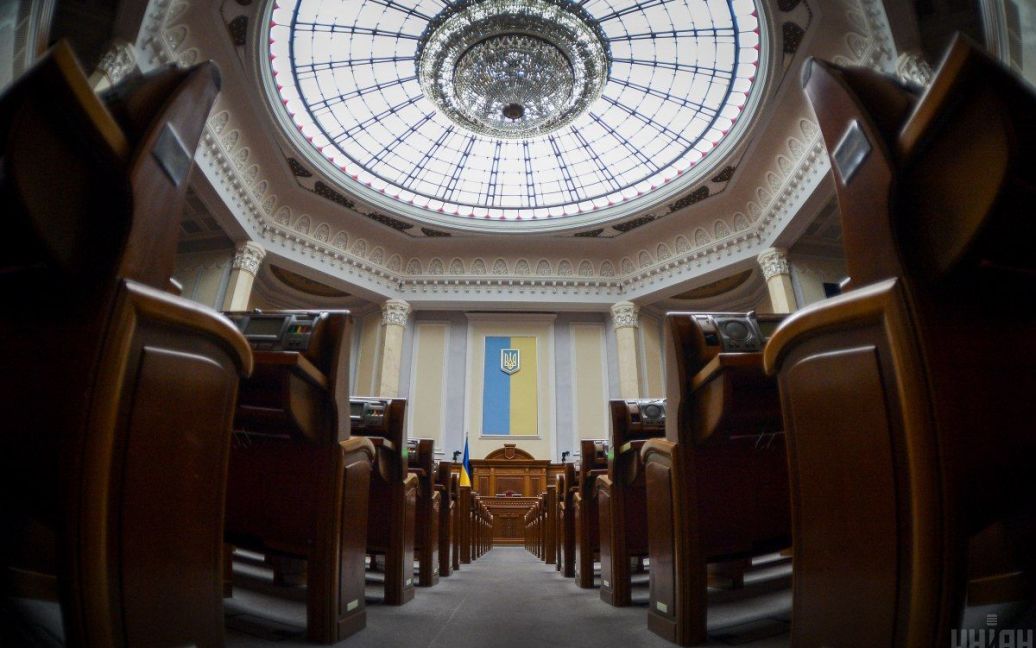 Рада збирається на засідання: ухвалюватимуть рішення про запровадження в Україні воєнного стану